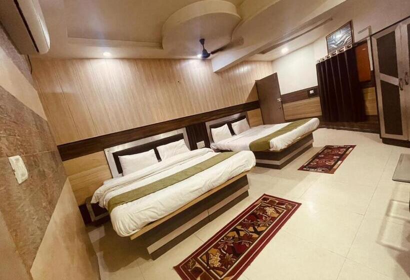 Perhehuone, Alpine By The Golden Taj Group And Hotels