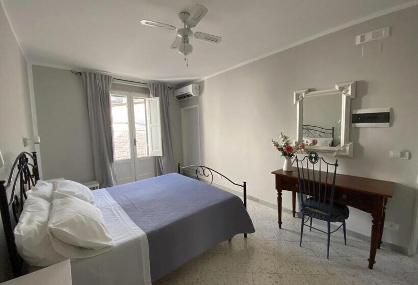 Quarto Estandar, Dimora Bro
