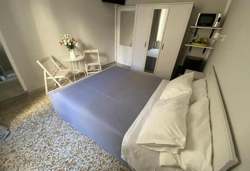 标准间, Dimora Bro