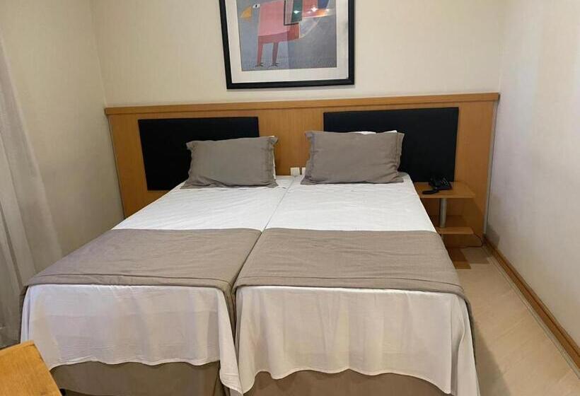 اتاق استاندارد, Bienal Suítes Hotel Ibirapuera