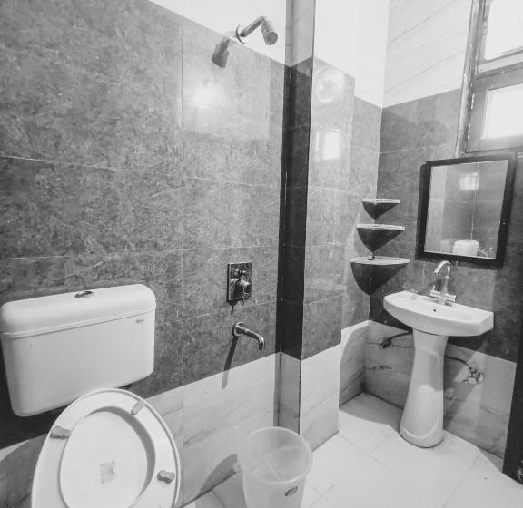 デラックスルーム, Lisa Homes Near Terminal 1 Igi Airport Metro