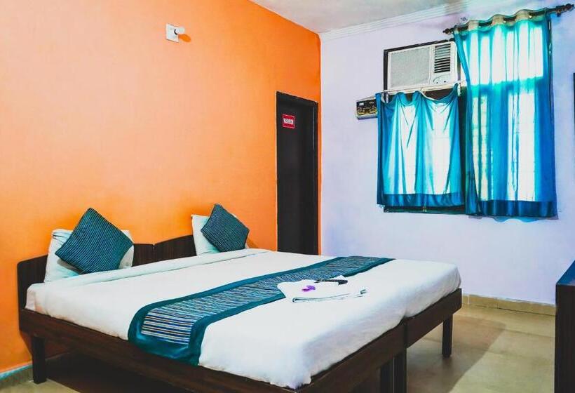 デラックスルーム, Lisa Homes Near Terminal 1 Igi Airport Metro