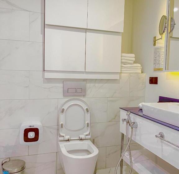 اتاق استاندارد, Batumi Floor40