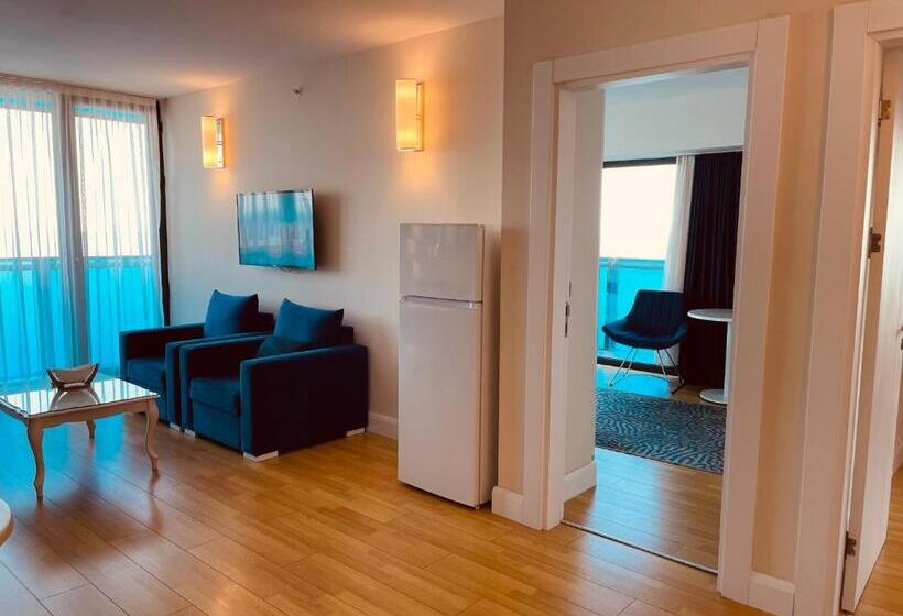 آپارتمان 1 خوابه با چشم‌انداز دریا, Batumi Floor40