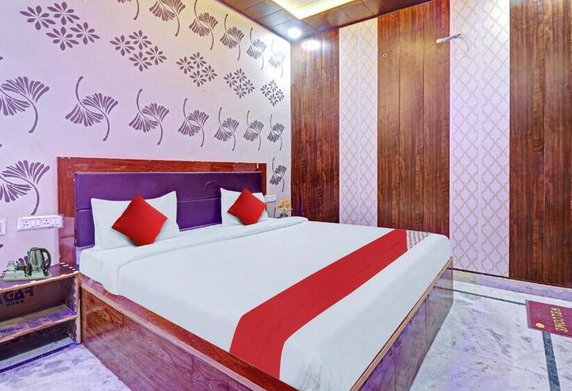 Triple Classic Room, Oyo Flagship The Ornate
