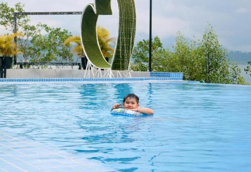 اتاق سوپریور, Pearl Andaman Resort Ranong Koh Koo