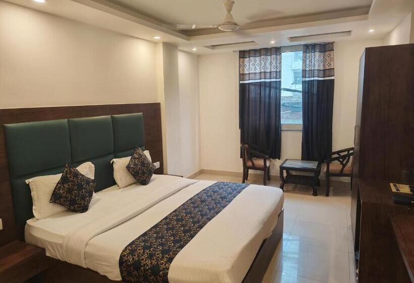 اتاق استاندارد, Tej View Near Igi Airport T3