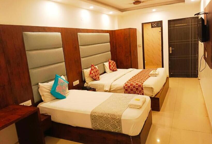 اتاق سوپریور, Tej View Near Igi Airport T3