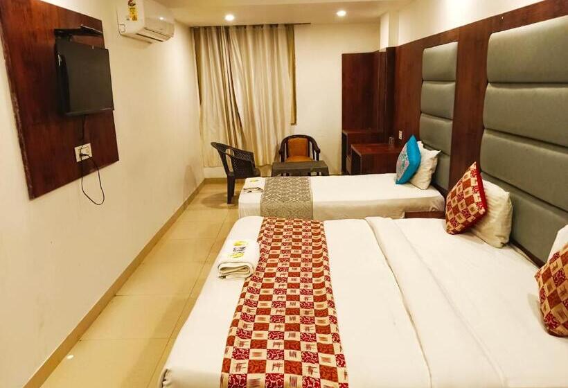 اتاق استاندارد چهار تخته, Tej View Near Igi Airport T3