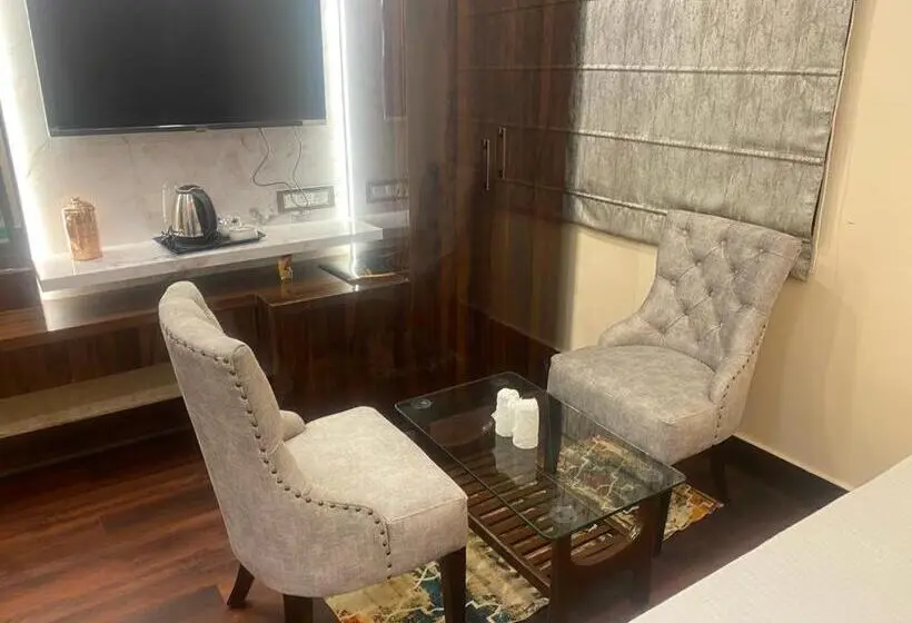 Deluxe-huone King-vuode, New Mouchak Hotel & Resorts