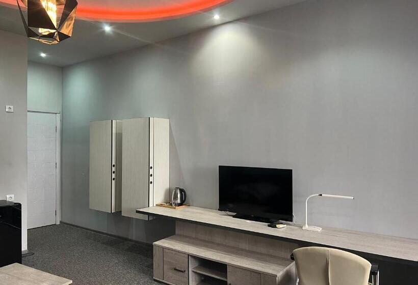 اتاق استاندارد با تخت بزرگ, Kent Hotel & Restaurant Kent Beach