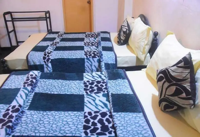 اتاق خانوادگی, Nuwaraeliya Kings Court