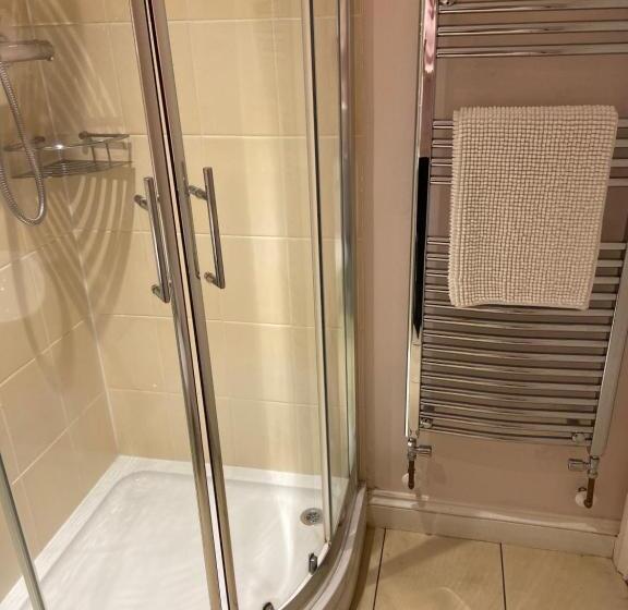 Quarto Triplo Estandar, Ashton Gate Mews