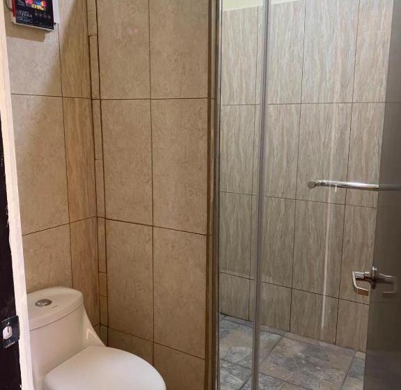 غرفة ديلوكس عائلية, Villa Garita Inn