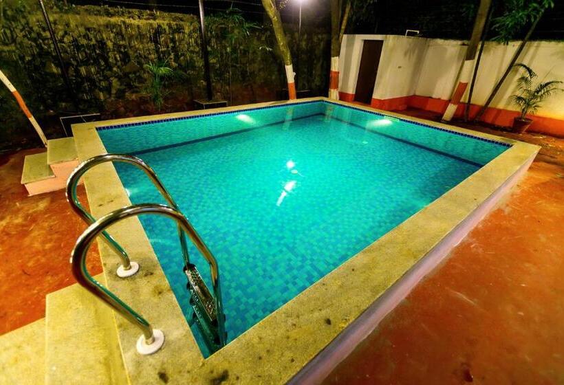 ویلای یک اتاق خوابه با استخر شنا, Queens Paradise Estate Resort