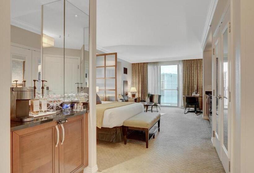 バルコニー付きスタンダードステューディオ, Studio Suite 25th Flr Mgm Signature Balcony Strip View