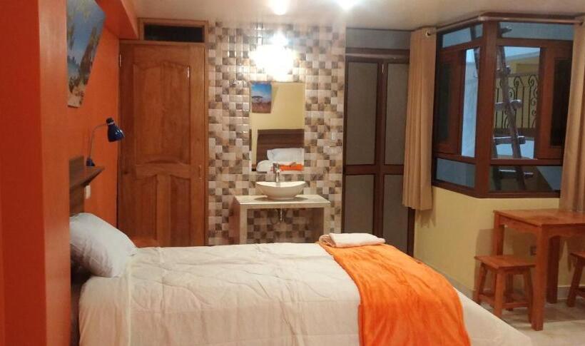 Quarto Triplo Estandar, Marfil