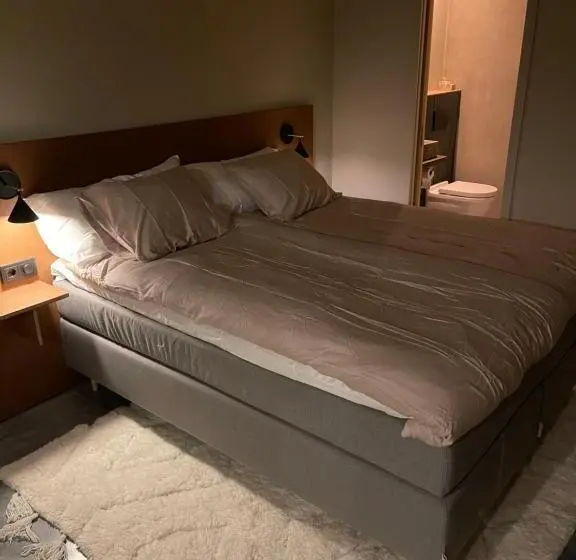 デラックスルーム, Chambre Hotell