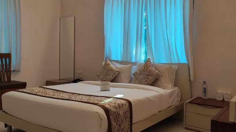 Президентский Люкс, Chandanvan Club & Resort