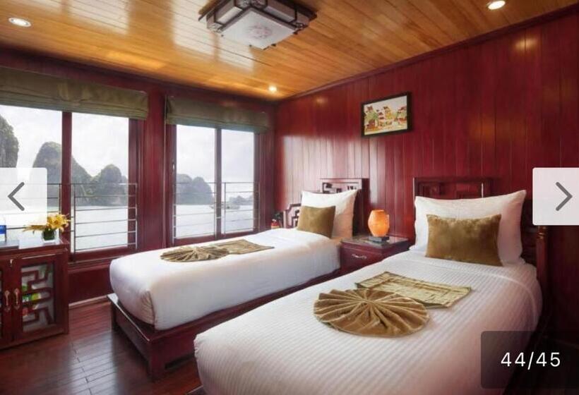 اتاق لوکس با چشم‌انداز دریا, Majestic Legend Cruise