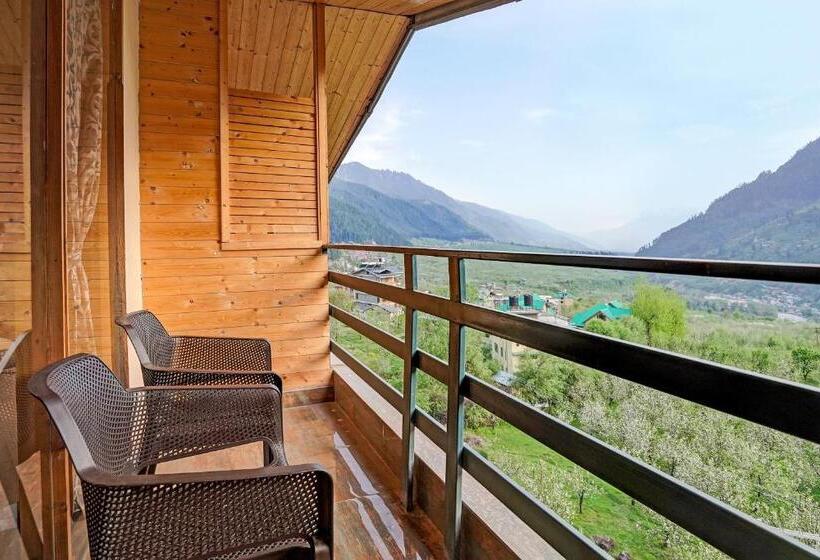 חדר דלוקס עם מרפסת, Naturevilas Sarovar Portico Centrally Heated