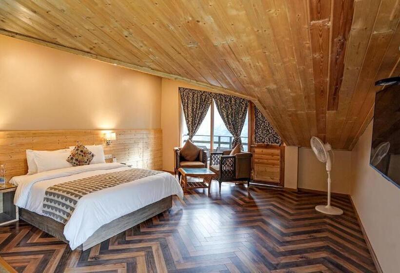 חדר דלוקס עם מרפסת, Naturevilas Sarovar Portico Centrally Heated