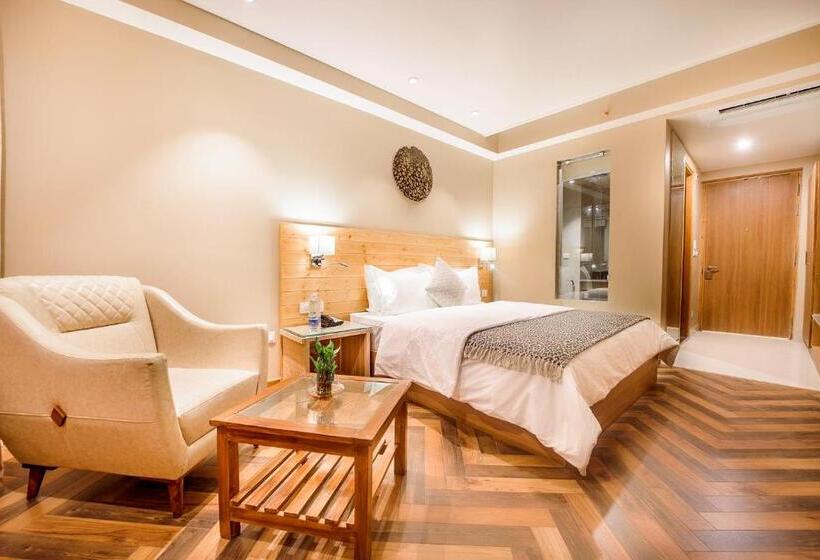 חדר סטנדרט עם נוף, Naturevilas Sarovar Portico Centrally Heated