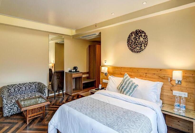 חדר סטנדרט עם נוף, Naturevilas Sarovar Portico Centrally Heated