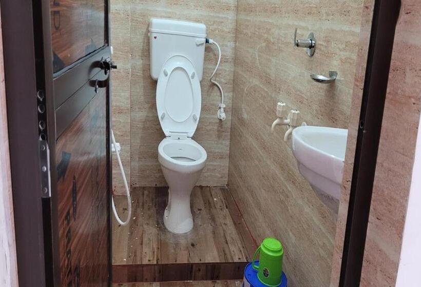 标准间, Staymaker Rajdeep Guest House