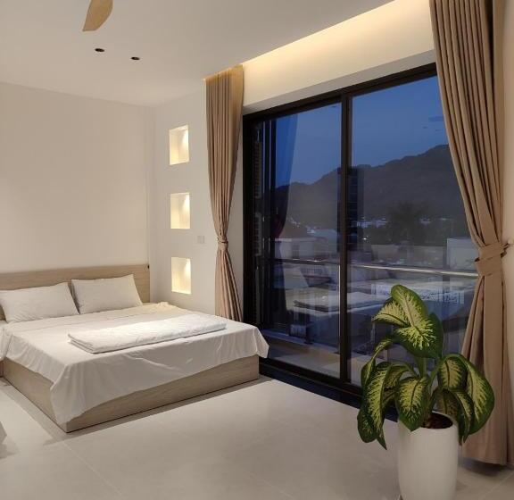 اتاق استاندارد با چشم‌انداز دریا, Light House Motel 978