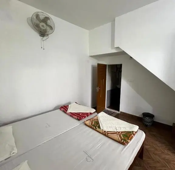 Deluxe-huone, Meghamala Resorts