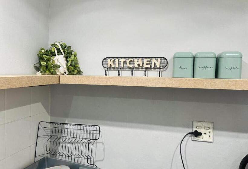 סוויטה נוף להרים, M & B Backpackers