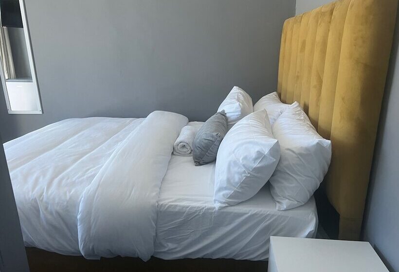 חדר סטנדרט, M & B Backpackers