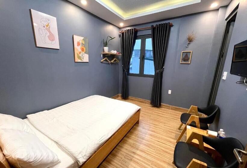 اتاق استاندارد, Kiến S House