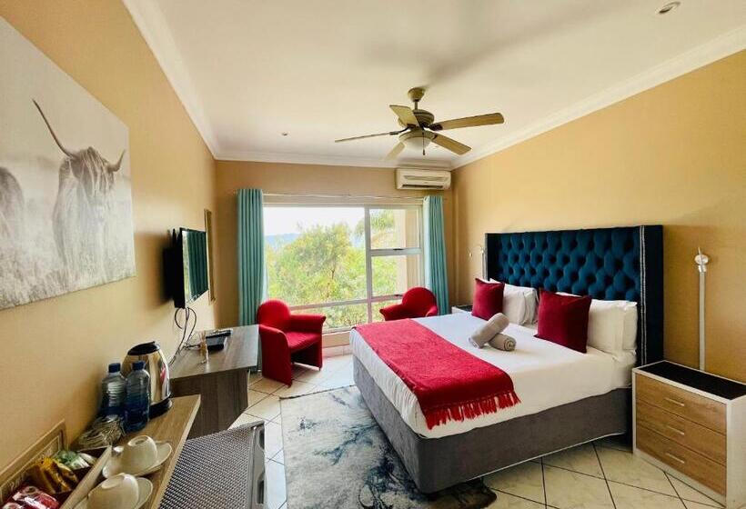 اتاق استاندارد با چشمانداز دریاچه, The Yacht House