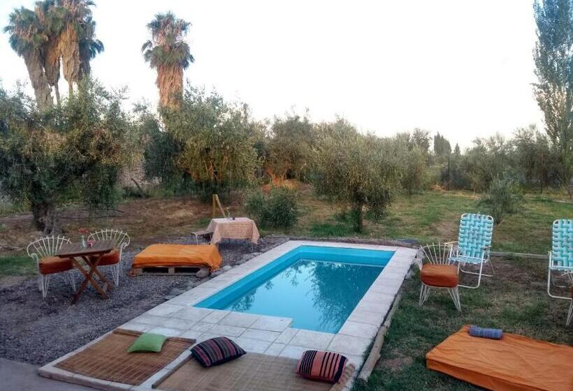 Номер Deluxe, Hendoku Yaku