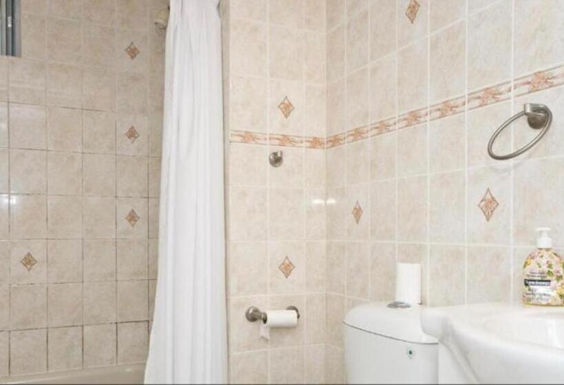 Апартаменты 2 Спальни, Private House