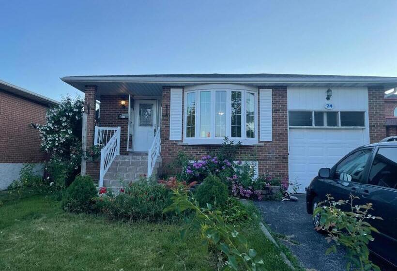 带2个卧室的公寓, Private House