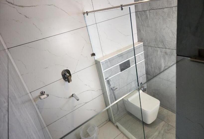 ファミリールーム, Gee Resort & Heights