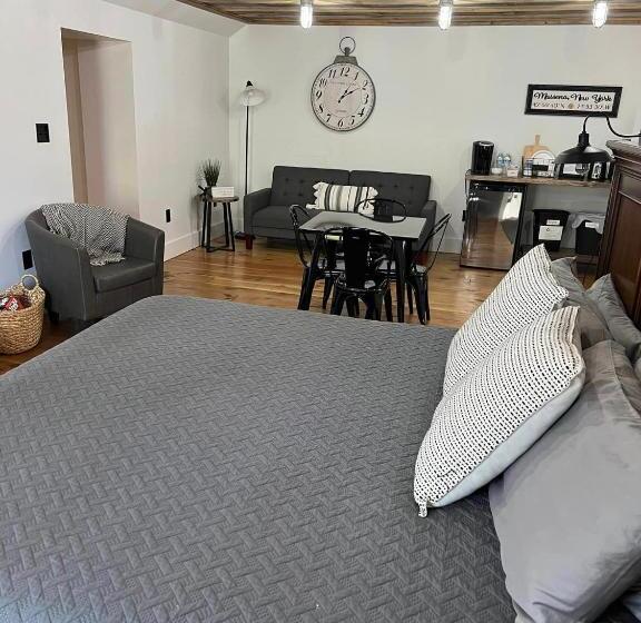 סטודיו סטנדרט, מיטה זוגית, Sleep At Simplicity