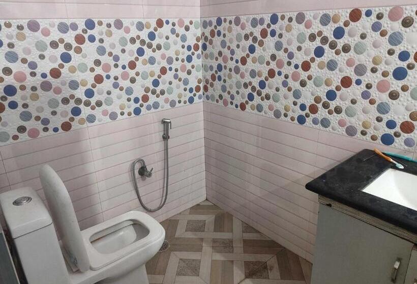 חדר סטנדרט, Oyo Hotel Shubham