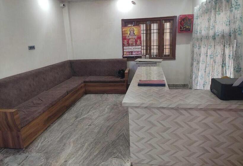 חדר סטנדרט, Oyo Hotel Shubham