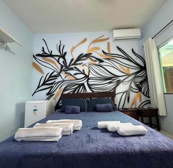 חדר לארבעה סטנדרטי עם נוף לגינה, Aconchego Da Vila