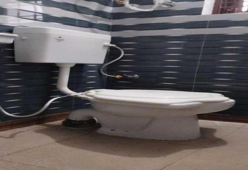 غرفة كلاسيكية ثلاثية, Spot On Hotel Park Logistics