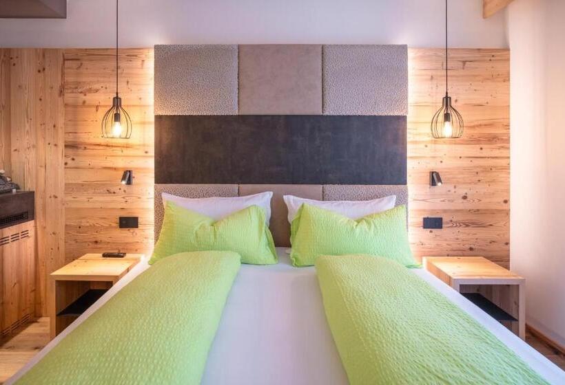 غرفة قياسية مزوَّدة بشُرفة, B&b Al Borgo