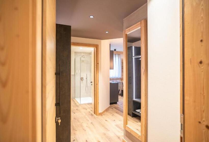 غرفة قياسية مزوَّدة بشُرفة, B&b Al Borgo