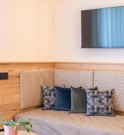 غرفة قياسية مزوَّدة بشُرفة, B&b Al Borgo