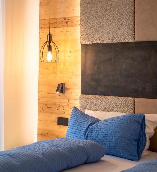 غرفة قياسية مزوَّدة بشُرفة, B&b Al Borgo