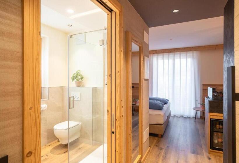 غرفة قياسية مزوَّدة بشُرفة, B&b Al Borgo