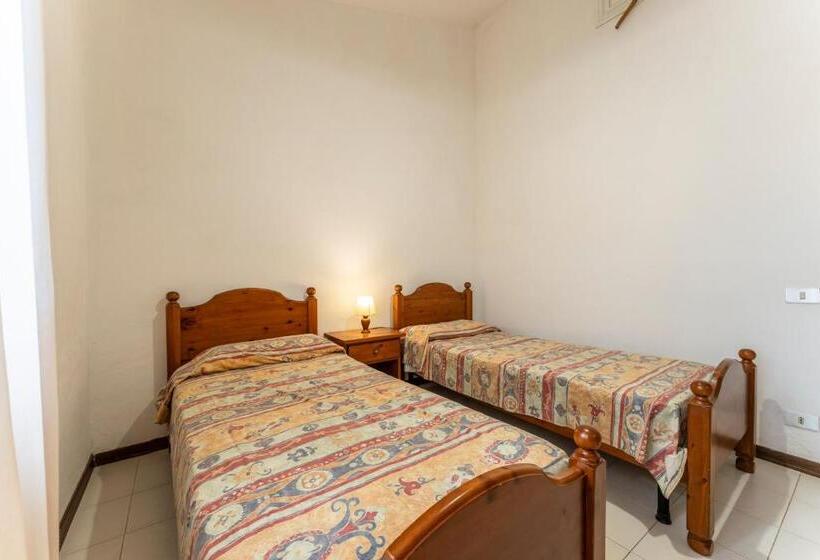 آپارتمان 2 خوابه, Giannella Apartment